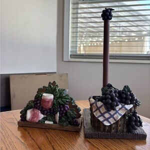 Grape Themed Kitchen Decor Set
